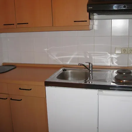 Warmbad Apartment *